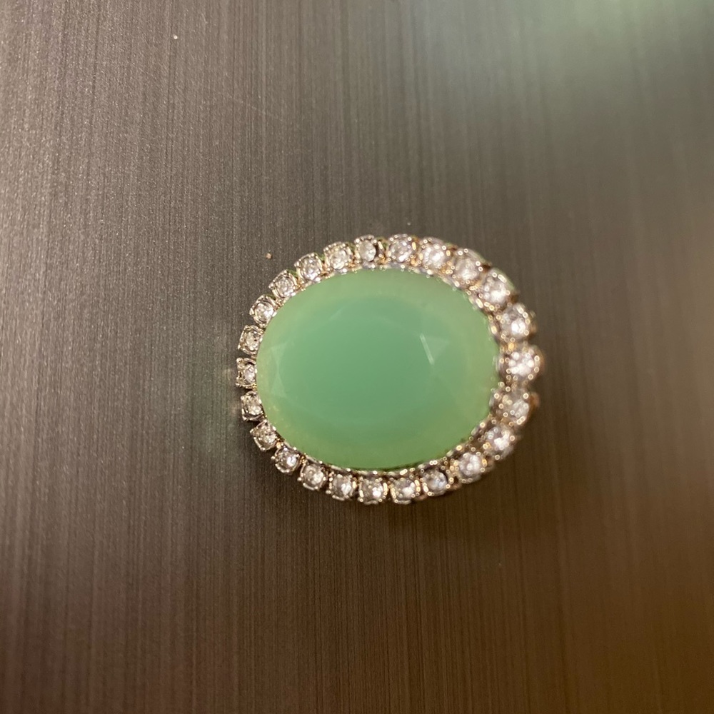 Ring - Picture 5 of 8